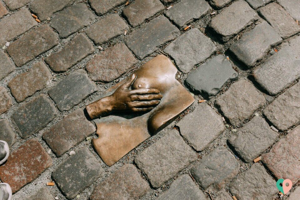 The Bronze Breast Amsterdam