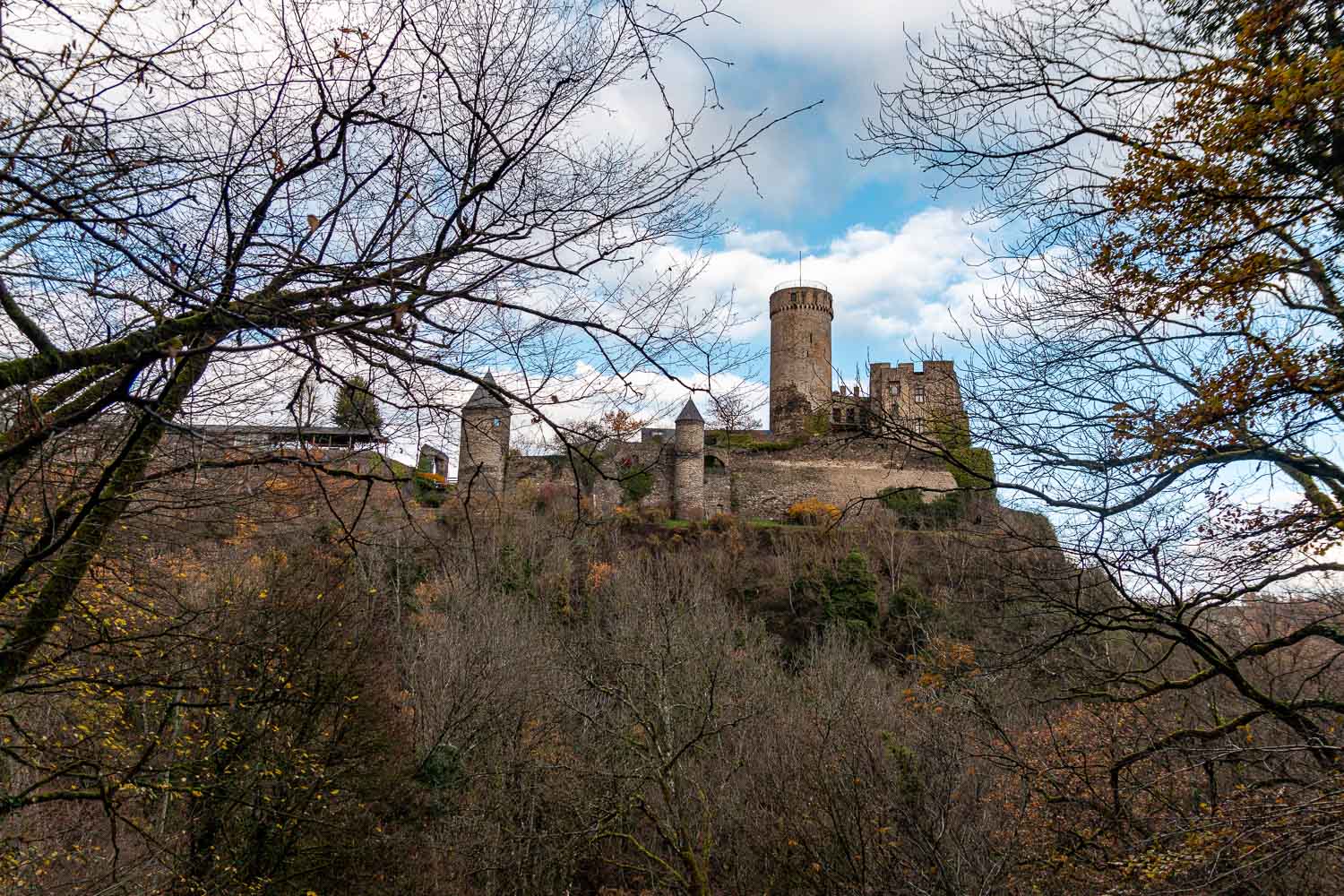 Traumpfad Pyrmonter Felsensteig – Wanderweg an der Mosel