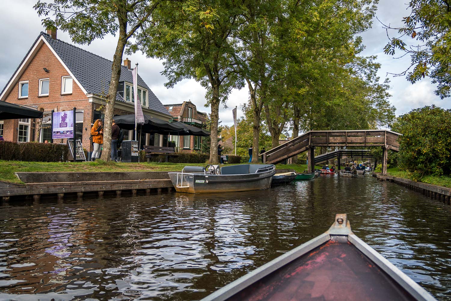 Giethoorn – die besten Sehenswürdigkeiten, Aktivitäten und mehr im Venedig der Niederlande